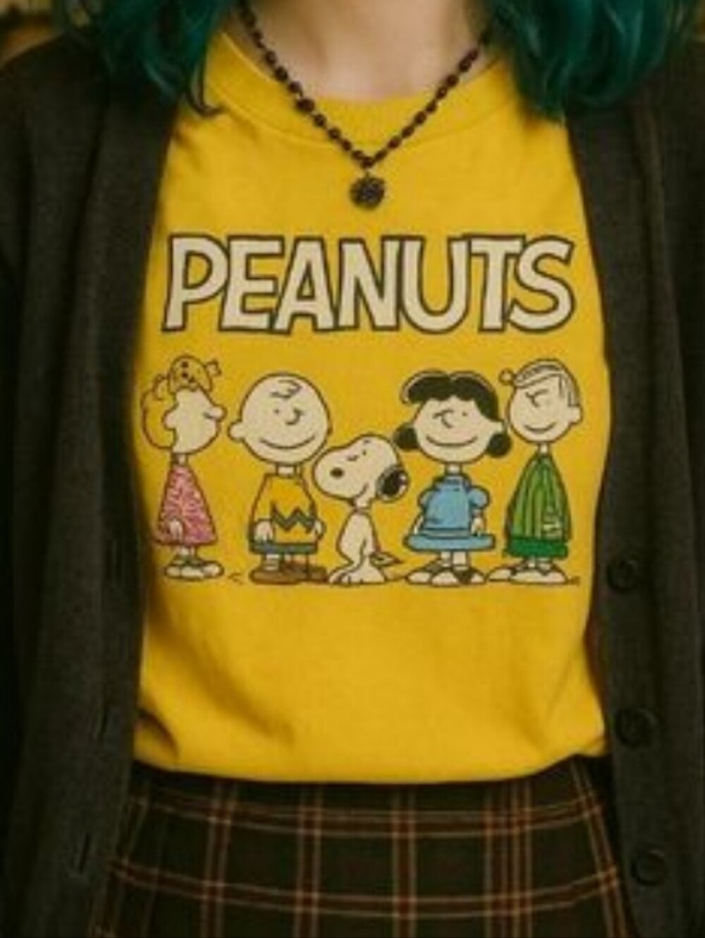 Peanuts Yellow Graphic T Shirt Snoopy Charlie Brown Youth L Fits Adult XS Retro